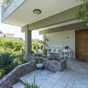 https://bb-mondello-holiday.sicilyhotelsitaly.net